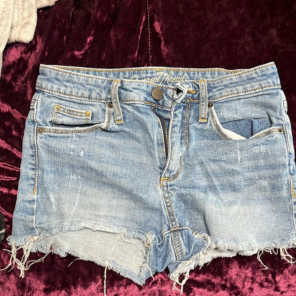 Universal Thread Jean shorts